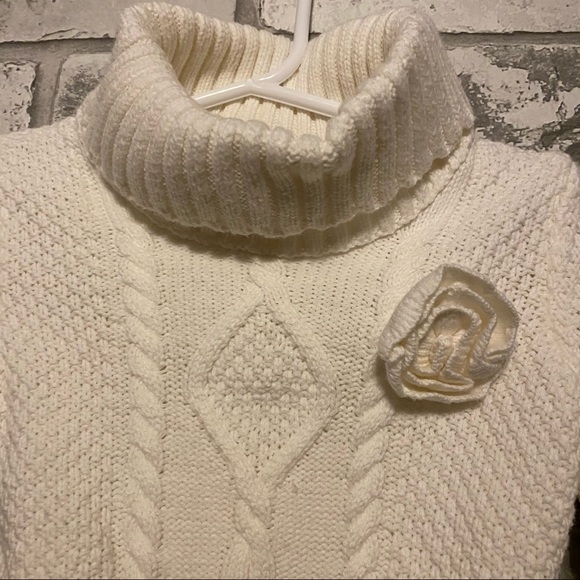 Baby Girl’s Chunky Cable Knit Dress Size 24 Months - Picture 2 of 4